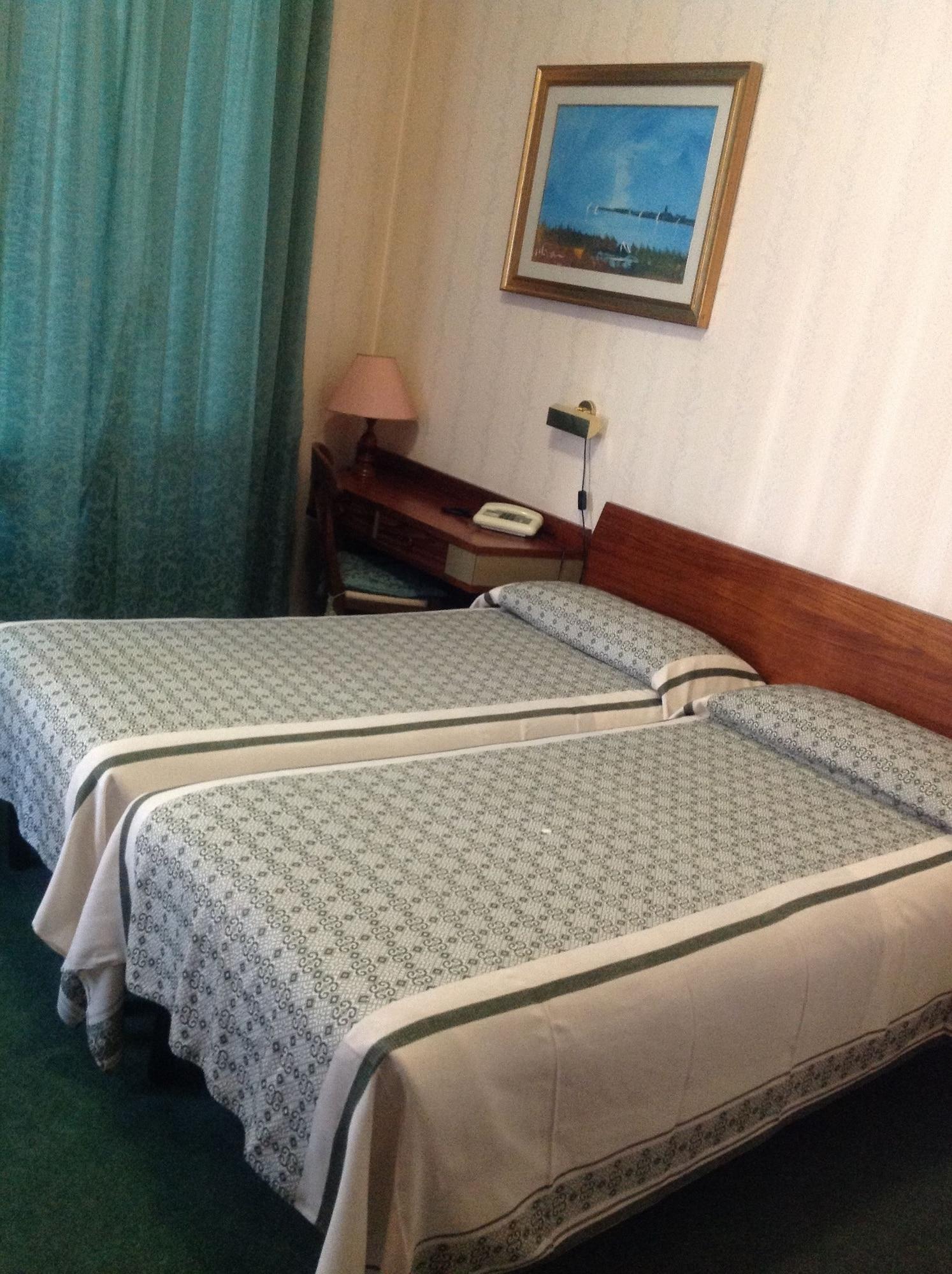 London Hotel Milánó Kültér fotó