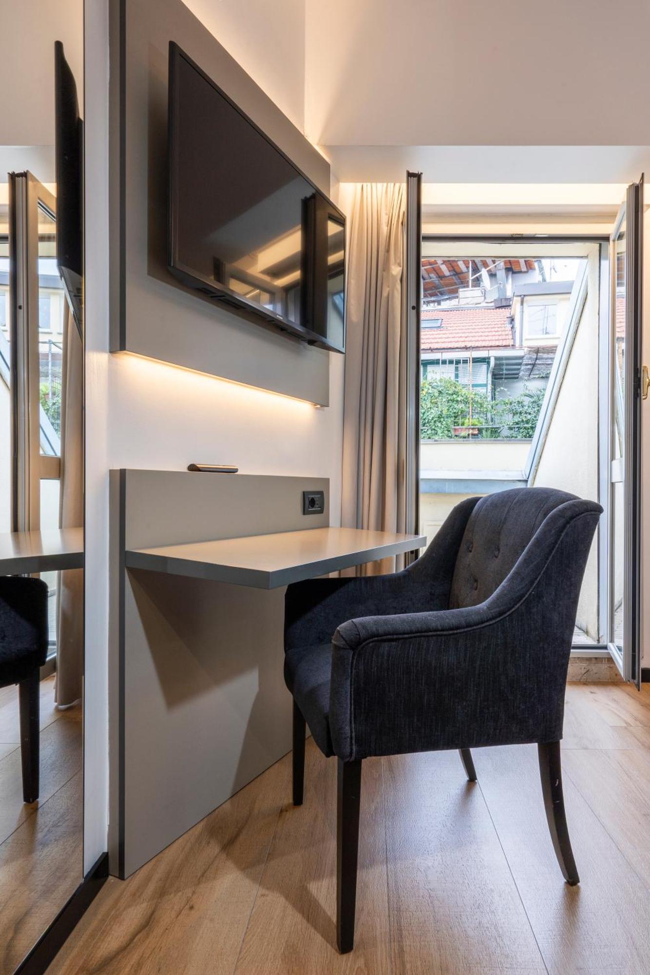 London Hotel Milánó Kültér fotó
