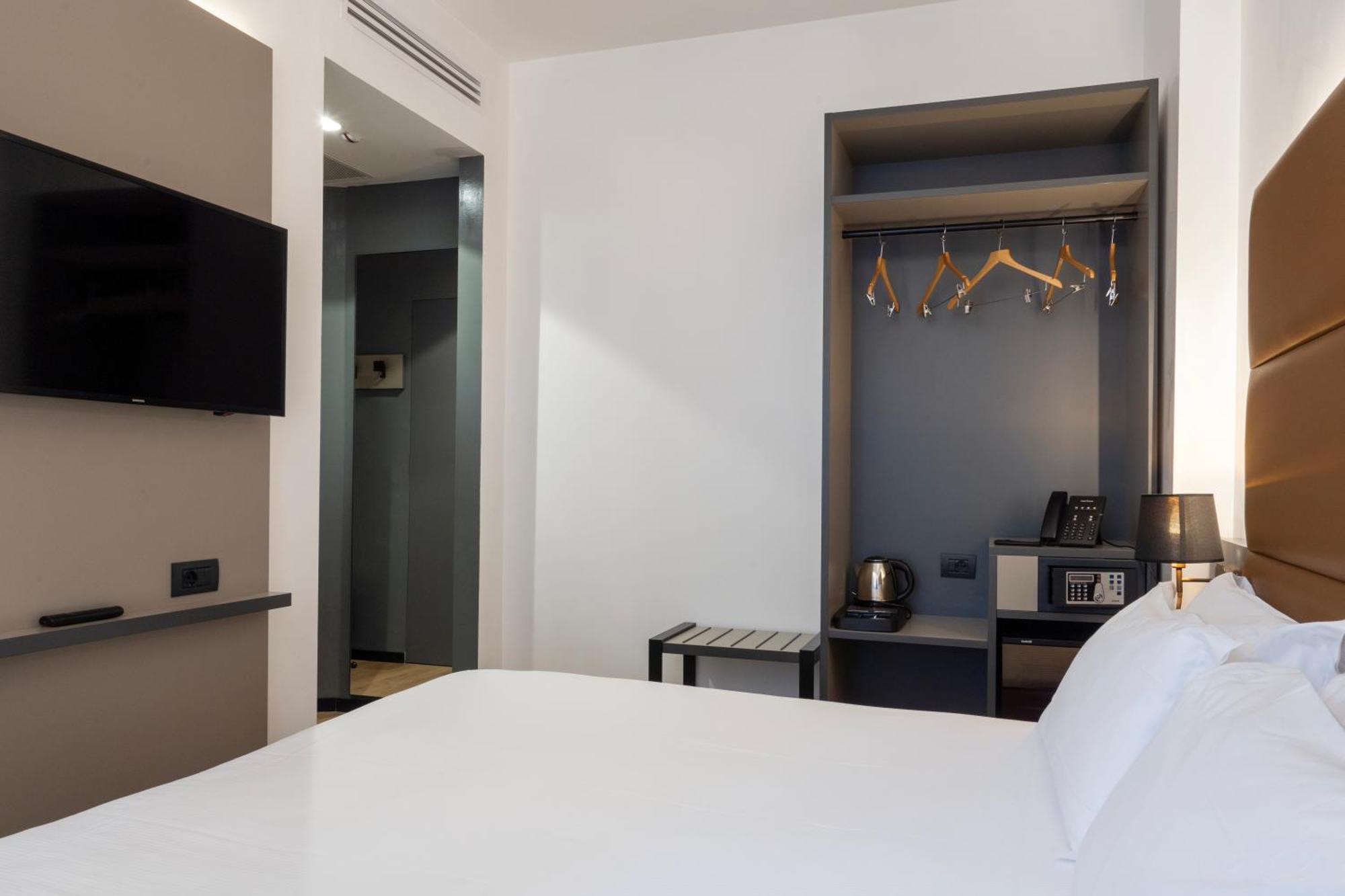 London Hotel Milánó Kültér fotó