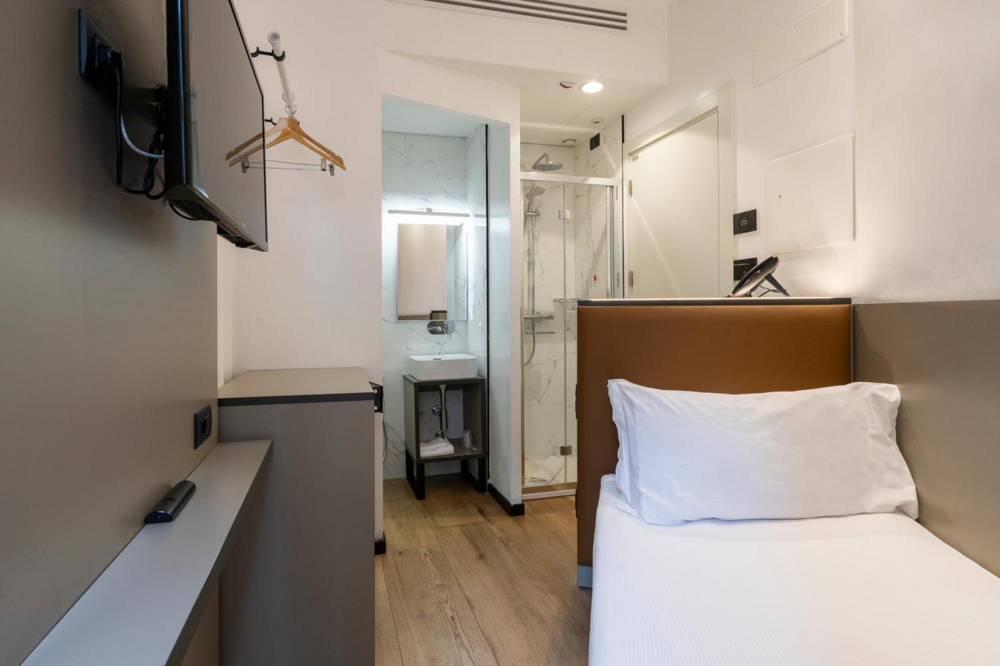 London Hotel Milánó Kültér fotó
